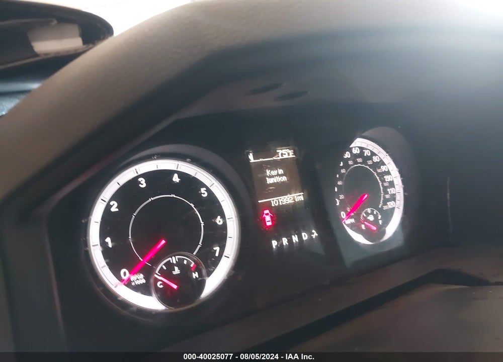 2013 RAM 1500 SLT VIN: 1C6RR7LT8DS696278