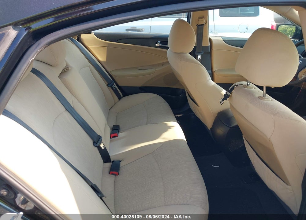 2013 HYUNDAI SONATA GLS VIN: 5NPEB4AC9DH580373