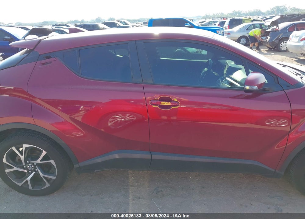 2018 TOYOTA C-HR XLE PREMIUM VIN: NMTKHMBX5JR004254