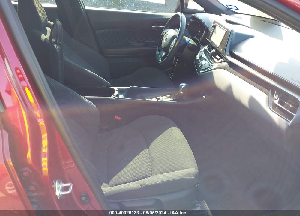 2018 TOYOTA C-HR XLE PREMIUM VIN: NMTKHMBX5JR004254
