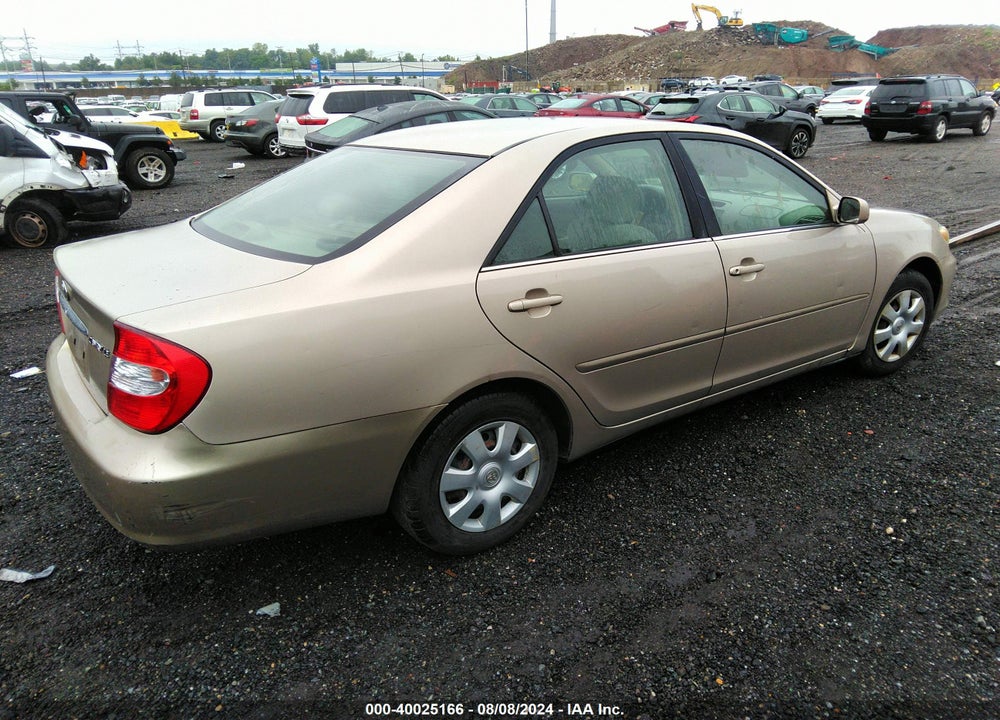 2004 TOYOTA CAMRY LE VIN: 4T1BE32KX4U845667