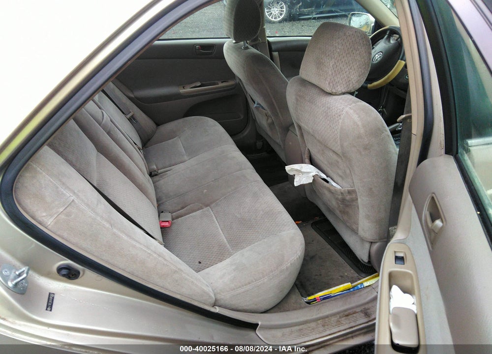 2004 TOYOTA CAMRY LE VIN: 4T1BE32KX4U845667