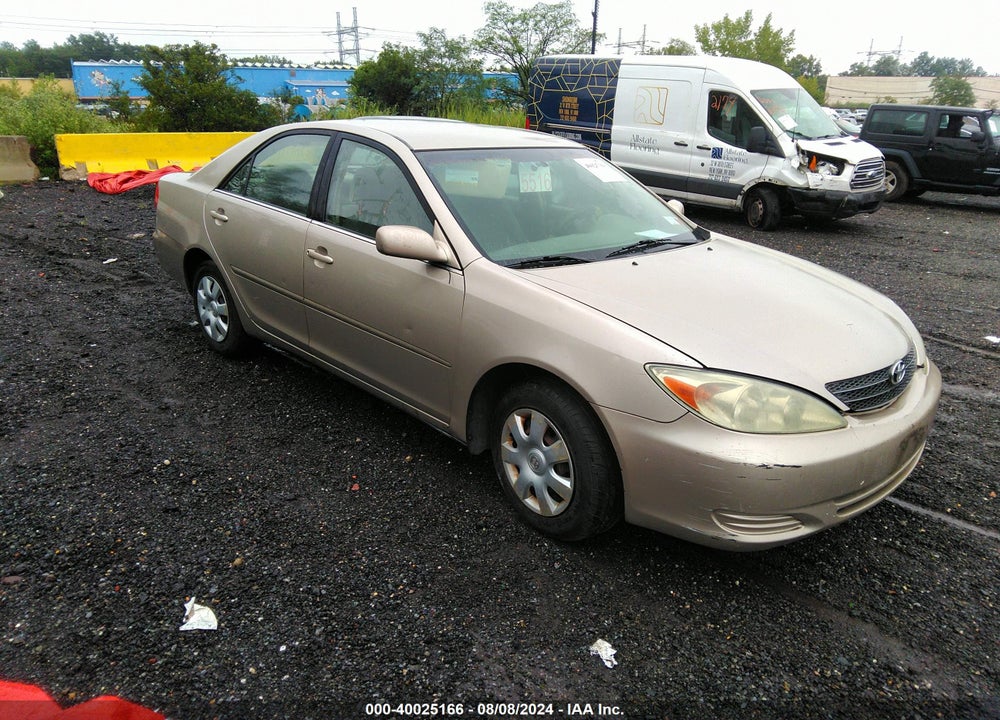 2004 TOYOTA CAMRY LE VIN: 4T1BE32KX4U845667