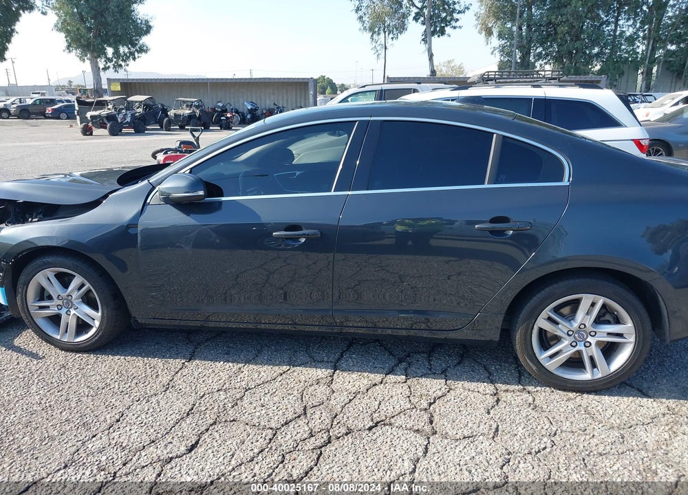 2015 VOLVO S60 T5 PREMIER VIN: YV140MFBXF1308128