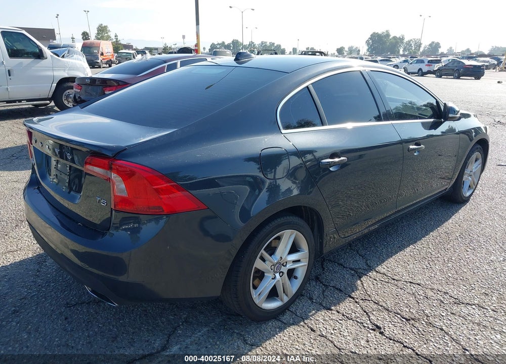 2015 VOLVO S60 T5 PREMIER VIN: YV140MFBXF1308128