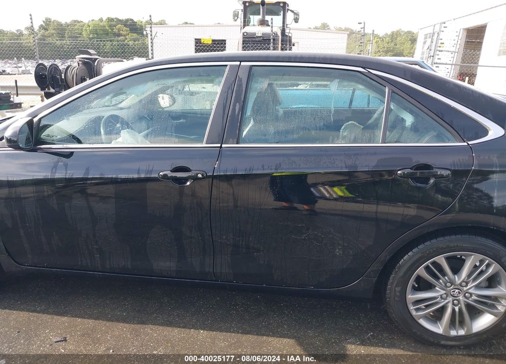 2017 TOYOTA CAMRY SE VIN: 4T1BF1FK5HU666454