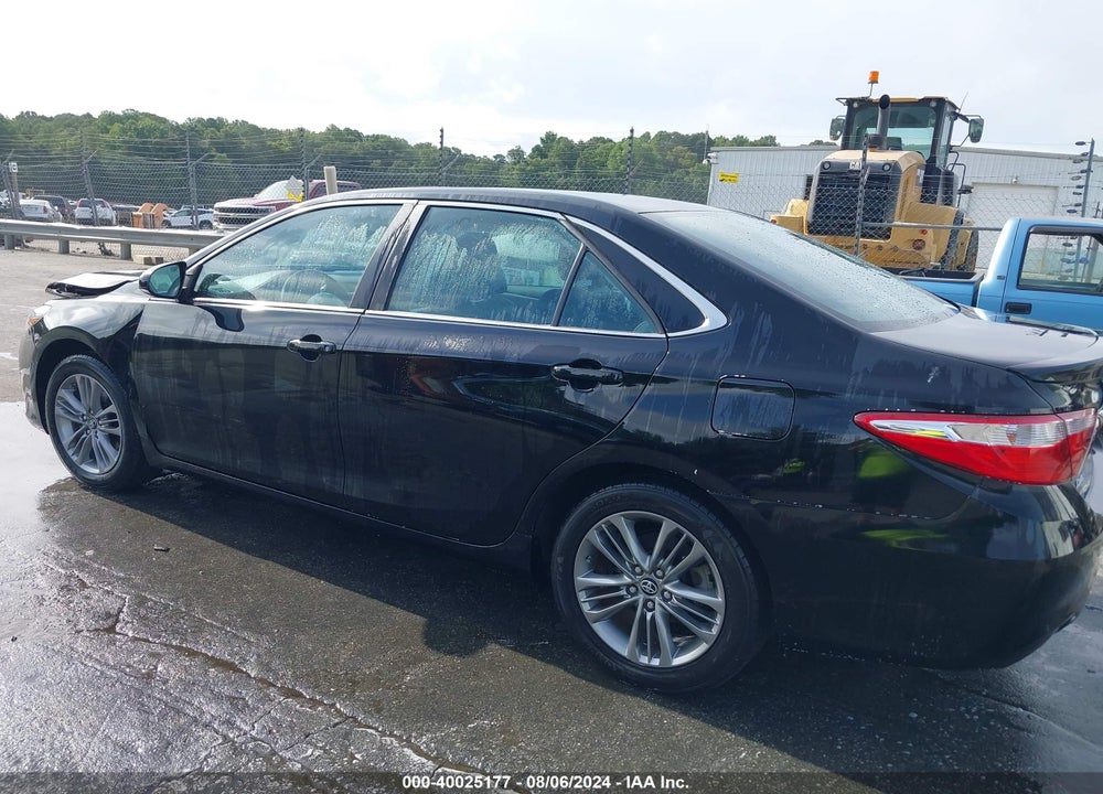 2017 TOYOTA CAMRY SE VIN: 4T1BF1FK5HU666454
