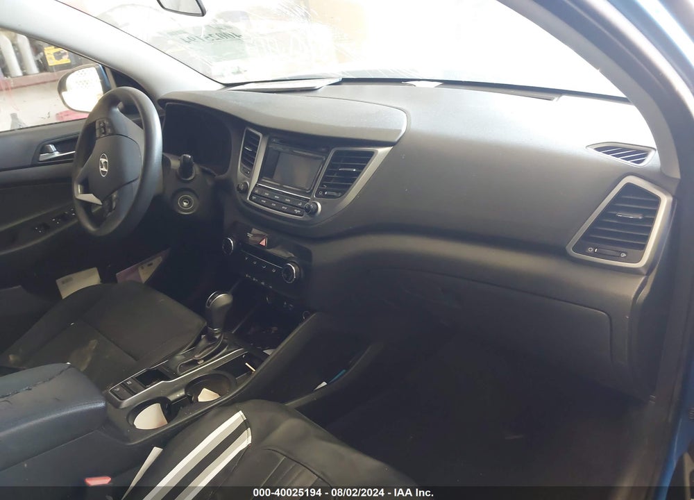 2016 HYUNDAI TUCSON VIN: KM8J33A25GU108500