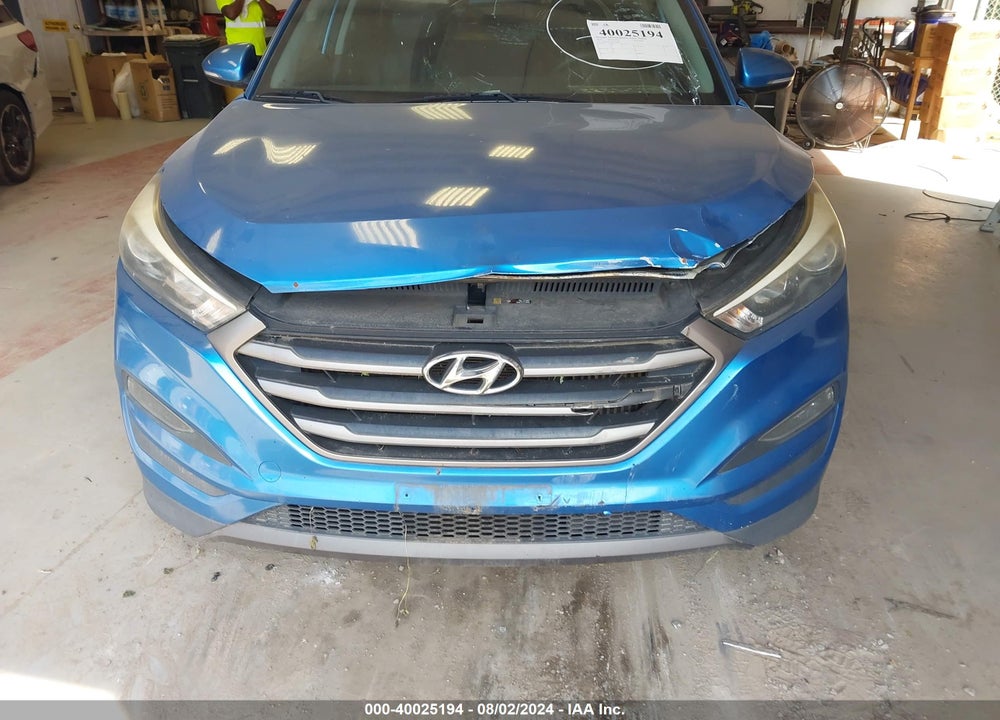 2016 HYUNDAI TUCSON VIN: KM8J33A25GU108500