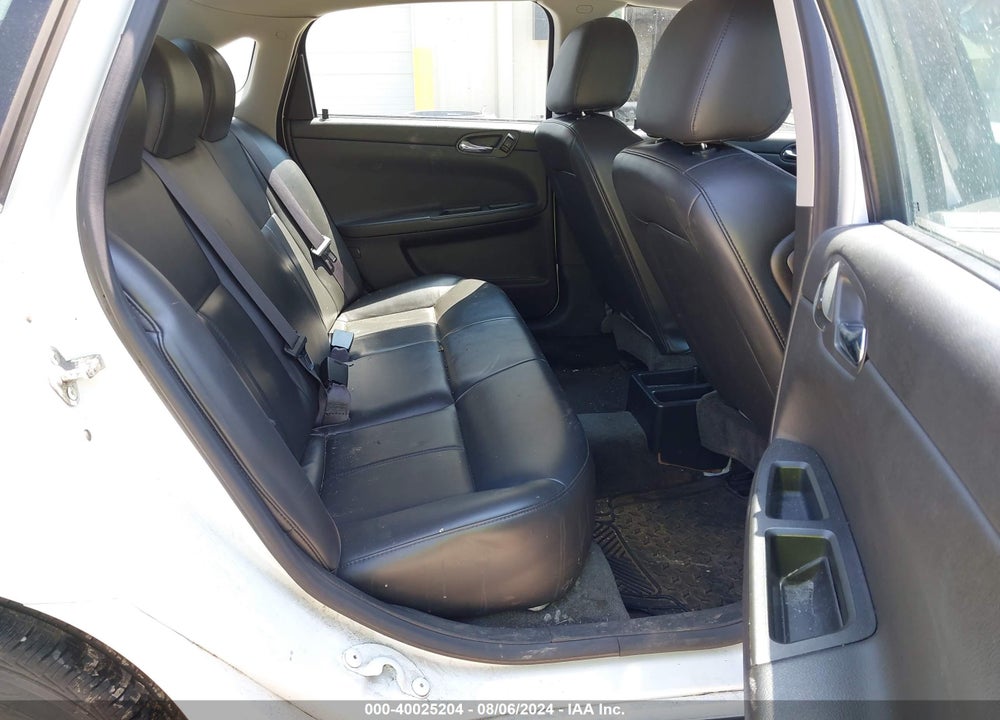 2011 CHEVROLET IMPALA POLICE VIN: 2G1WD5EM2B1236222
