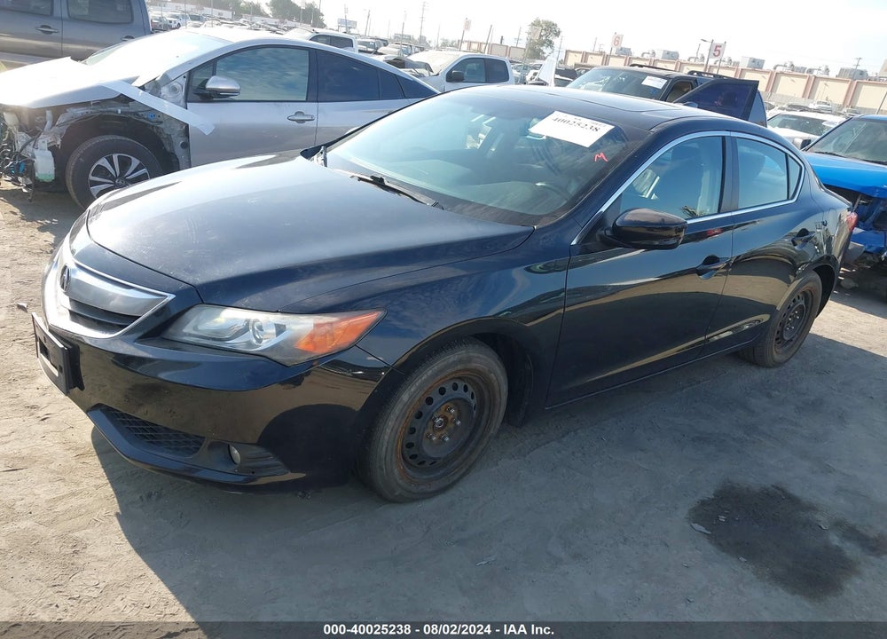 2013 ACURA ILX 2.0L VIN: 19VDE1F7XDE004527