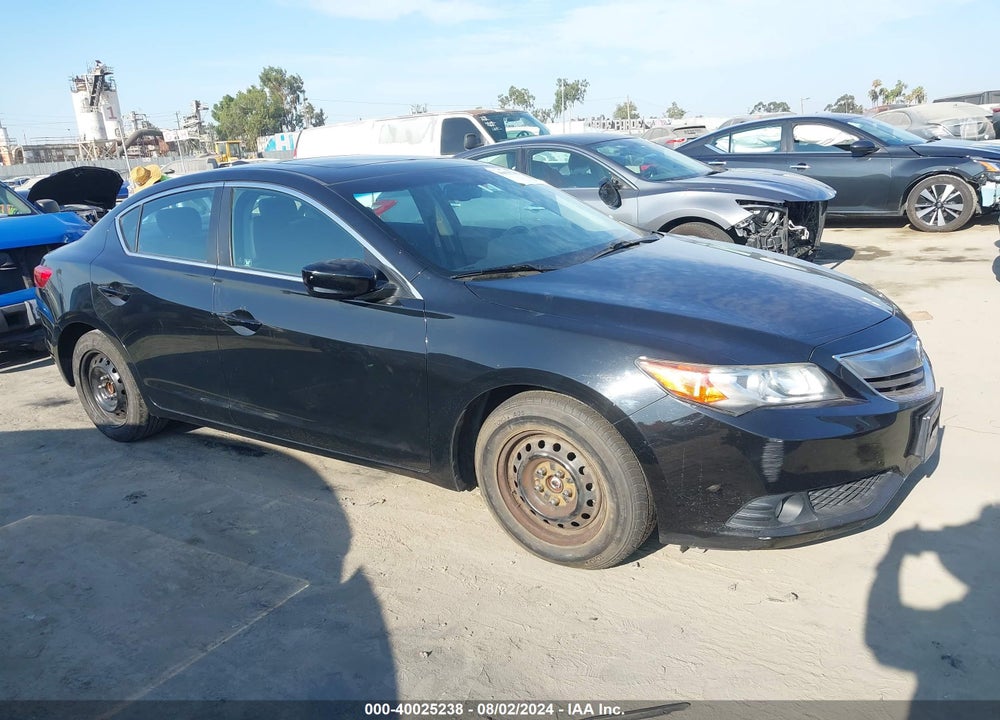 2013 ACURA ILX 2.0L VIN: 19VDE1F7XDE004527