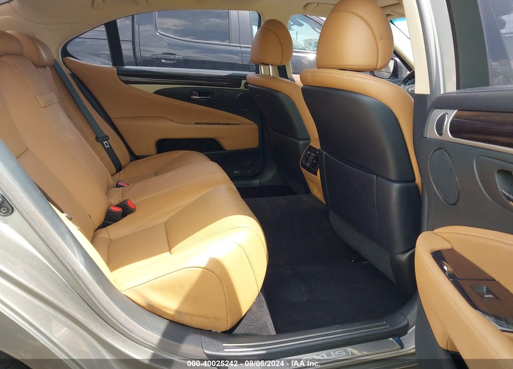 2016 LEXUS LS 460 L VIN: JTHGL5EF7G5056108