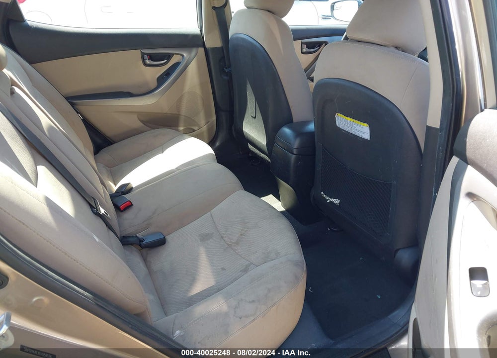 2015 HYUNDAI ELANTRA SE VIN: 5NPDH4AEXFH558526