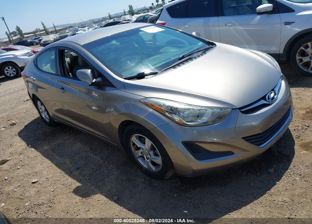 2015 HYUNDAI ELANTRA SE VIN: 5NPDH4AEXFH558526
