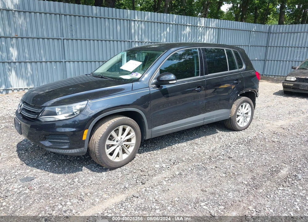 2017 VOLKSWAGEN TIGUAN 2.0T/2.0T S VIN: WVGAV7AX2HK046094
