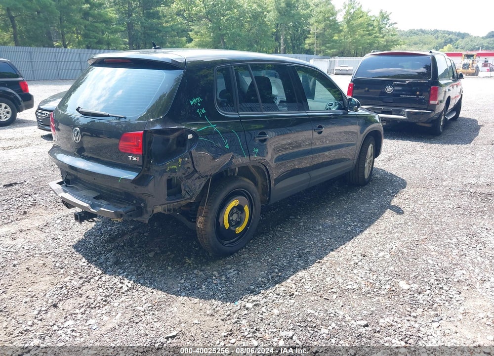 2017 VOLKSWAGEN TIGUAN 2.0T/2.0T S VIN: WVGAV7AX2HK046094