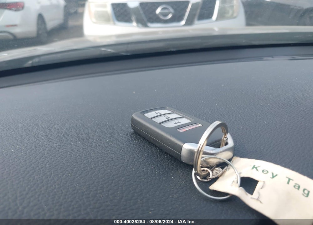 2013 HONDA ACCORD EX VIN: 1HGCR2F72DA012784