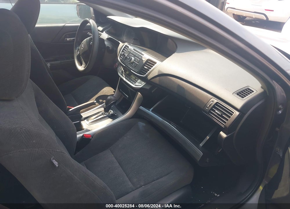 2013 HONDA ACCORD EX VIN: 1HGCR2F72DA012784