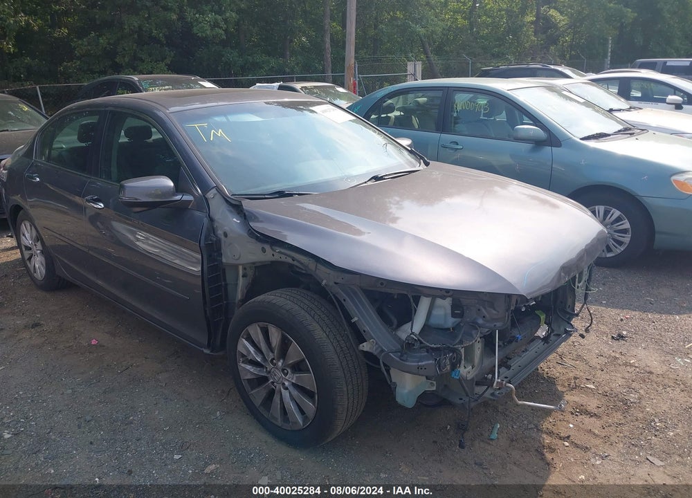 2013 HONDA ACCORD EX VIN: 1HGCR2F72DA012784