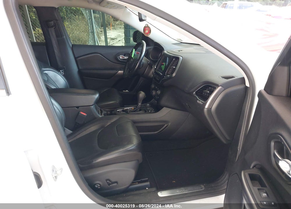 2020 JEEP CHEROKEE VIN: 1C4PJMDX4LD612404