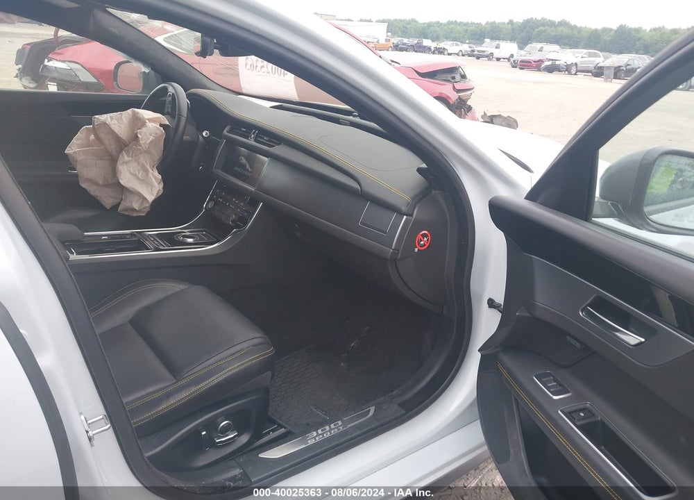 2019 JAGUAR XF 30T 300 SPORT LIMITED EDITION VIN: SAJBP4GX1KCY75511