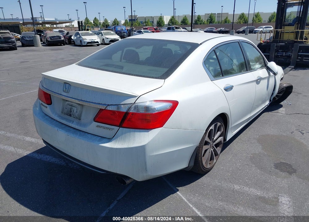 2015 HONDA ACCORD SPORT VIN: 1HGCR2F51FA016777