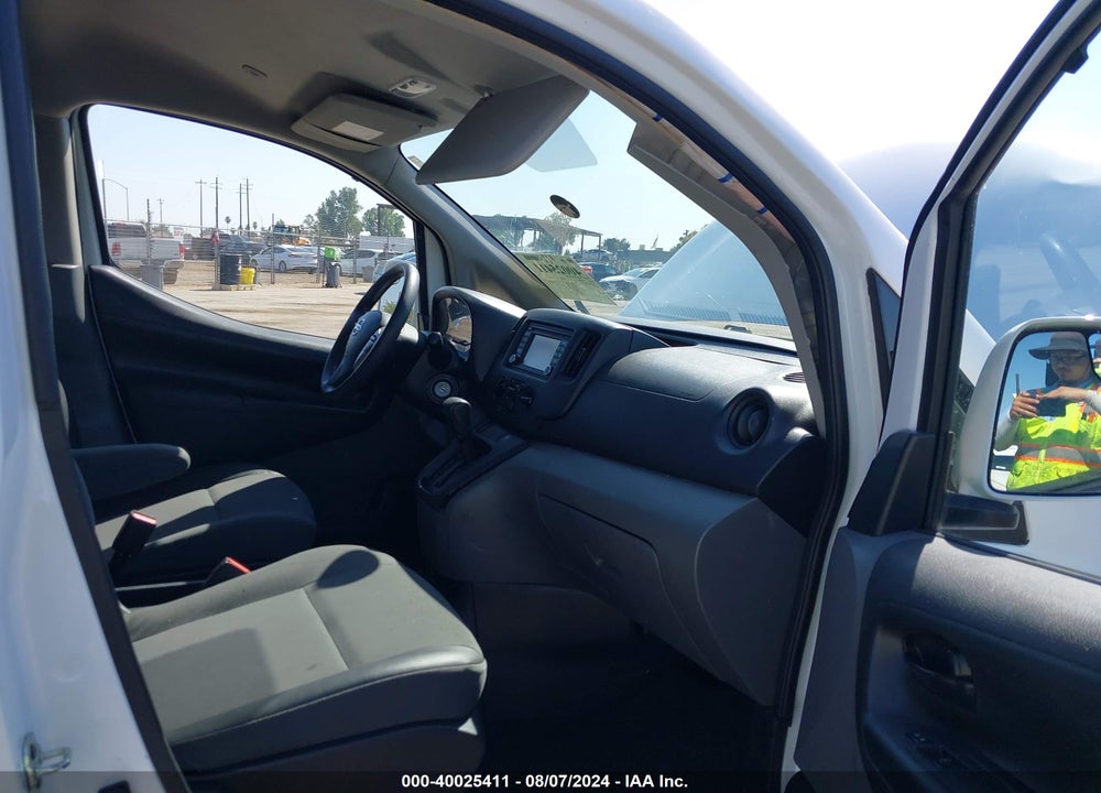 2018 NISSAN NV200 SV VIN: 3N6CM0KN8JK701614