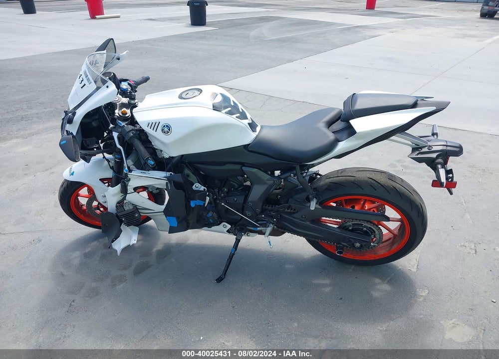2023 YAMAHA YZFR7 VIN: JYARM38Y0PA001639