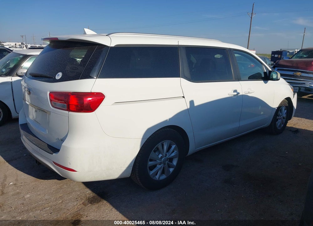 2018 KIA SEDONA LX VIN: KNDMB5C13J6381905