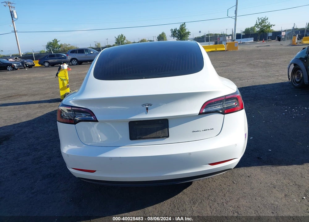 2019 TESLA MODEL 3 LONG RANGE/PERFORMANCE VIN: 5YJ3E1EB8KF493350