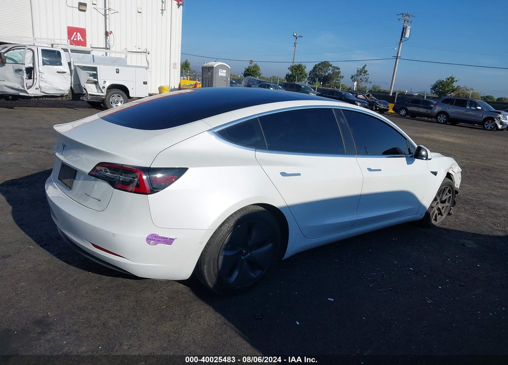 2019 TESLA MODEL 3 LONG RANGE/PERFORMANCE VIN: 5YJ3E1EB8KF493350