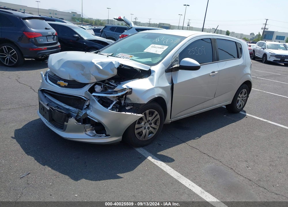 2019 CHEVROLET SONIC LT AUTO VIN: 1G1JG6SB2K4136832
