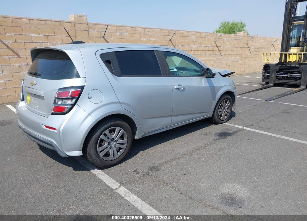 2019 CHEVROLET SONIC LT AUTO VIN: 1G1JG6SB2K4136832