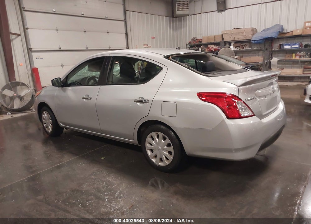 2017 NISSAN VERSA 1.6 SV VIN: 3N1CN7AP6HK429458