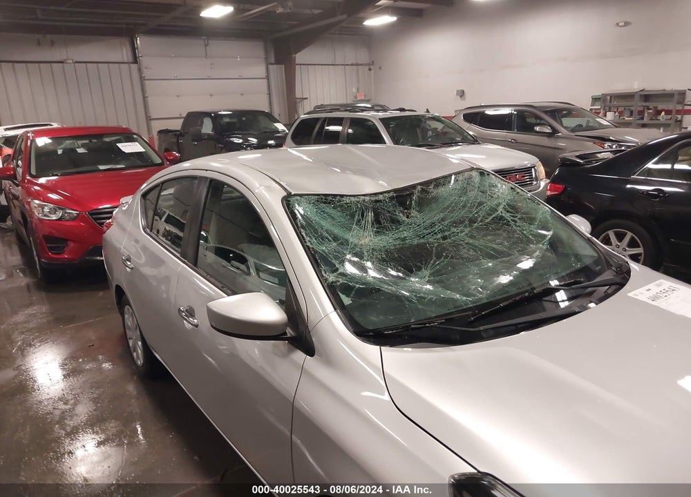 2017 NISSAN VERSA 1.6 SV VIN: 3N1CN7AP6HK429458