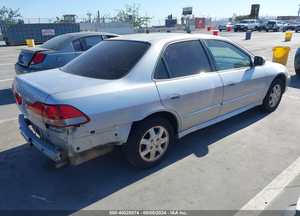 2002 HONDA ACCORD 2.3 EX VIN: JHMCG66082C012240