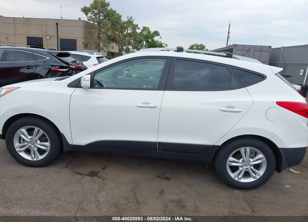 2013 HYUNDAI TUCSON GLS VIN: KM8JU3AC0DU658432