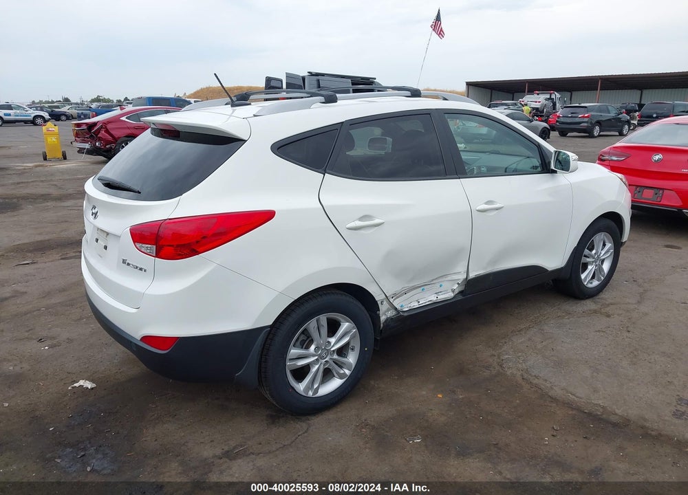 2013 HYUNDAI TUCSON GLS VIN: KM8JU3AC0DU658432