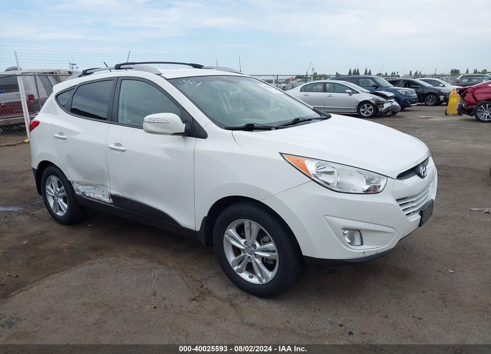2013 HYUNDAI TUCSON GLS VIN: KM8JU3AC0DU658432