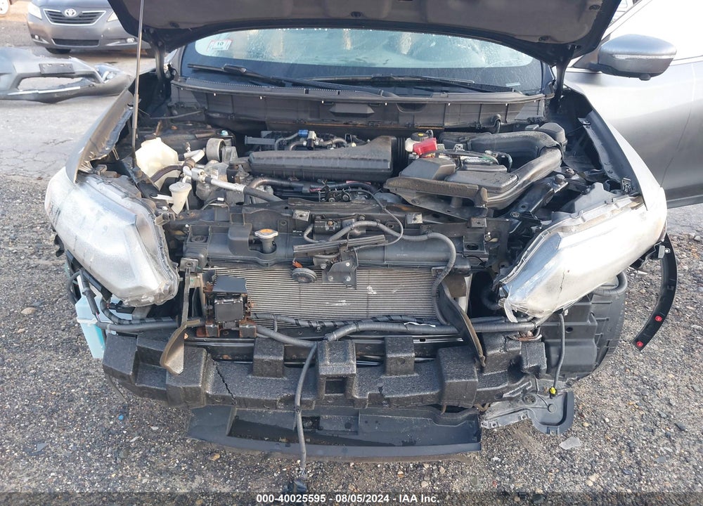 2015 NISSAN ROGUE SL VIN: 5N1AT2MV3FC921189