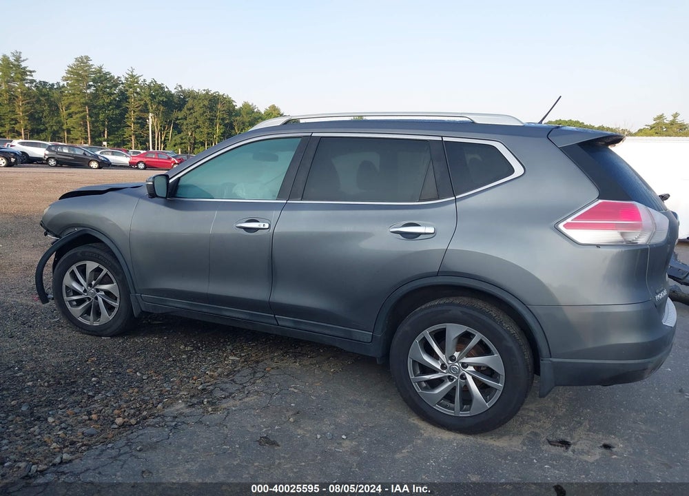 2015 NISSAN ROGUE SL VIN: 5N1AT2MV3FC921189