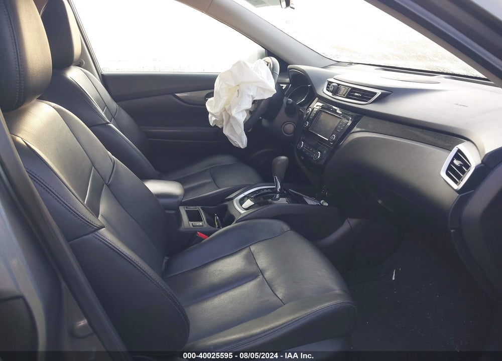 2015 NISSAN ROGUE SL VIN: 5N1AT2MV3FC921189