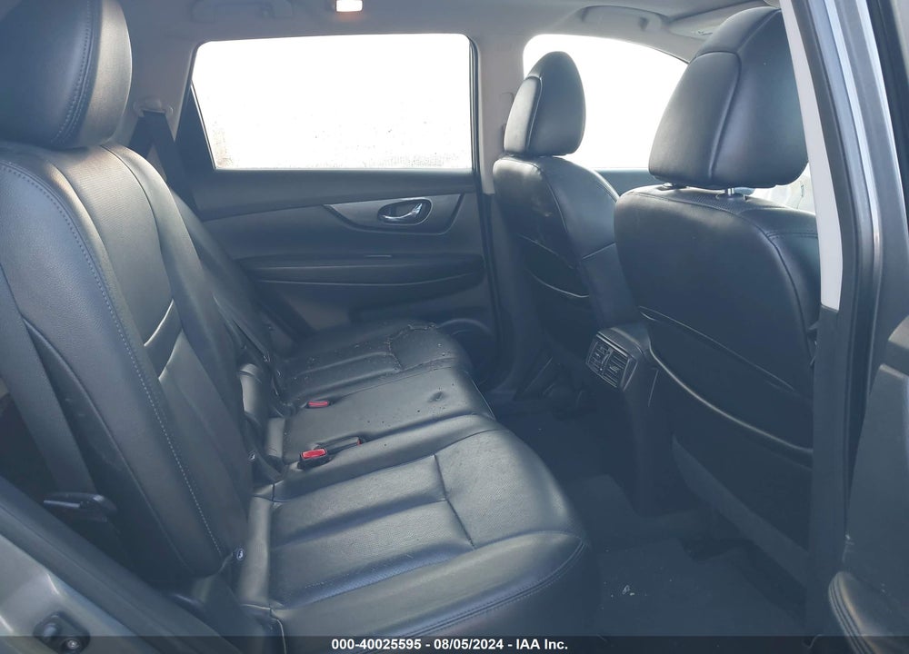 2015 NISSAN ROGUE SL VIN: 5N1AT2MV3FC921189