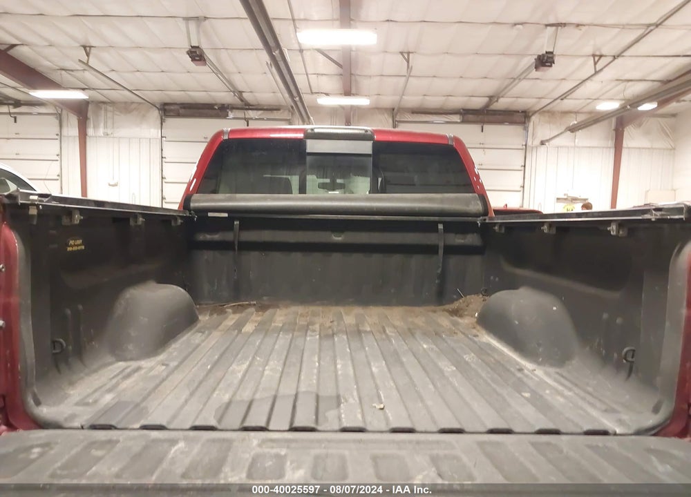 2017 CHEVROLET SILVERADO 1500 2LT VIN: 3GCUKREC0HG163810