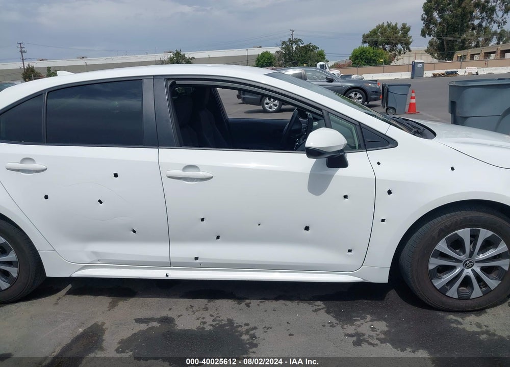 2022 TOYOTA COROLLA HYBRID LE VIN: JTDEAMDE7N3009588