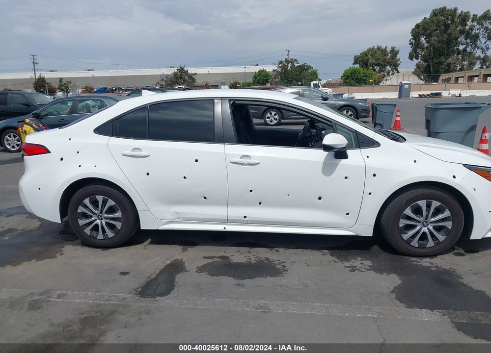2022 TOYOTA COROLLA HYBRID LE VIN: JTDEAMDE7N3009588