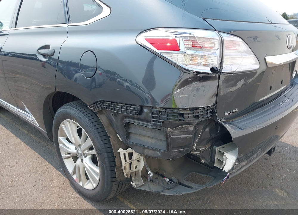 2011 LEXUS RX 450H VIN: JTJBC1BA7B2033531