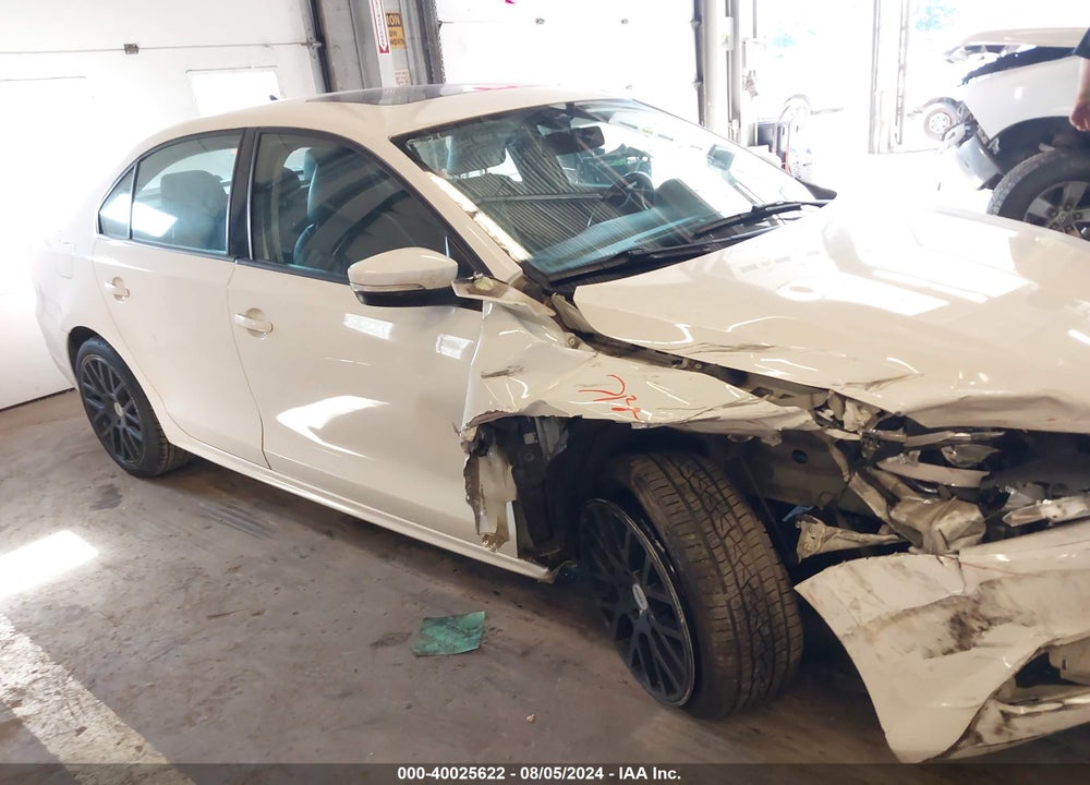 2012 VOLKSWAGEN JETTA 2.5L SE VIN: 3VWDP7AJ3CM316231
