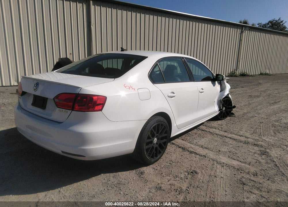 2012 VOLKSWAGEN JETTA 2.5L SE VIN: 3VWDP7AJ3CM316231